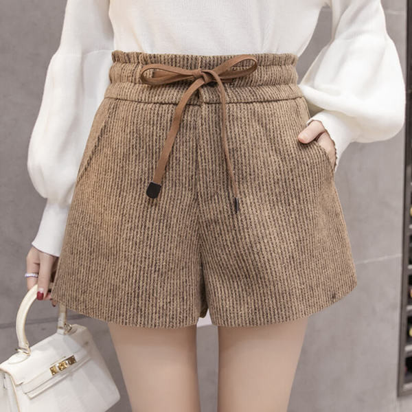 Modern női nadrág három színben, magas derékkal