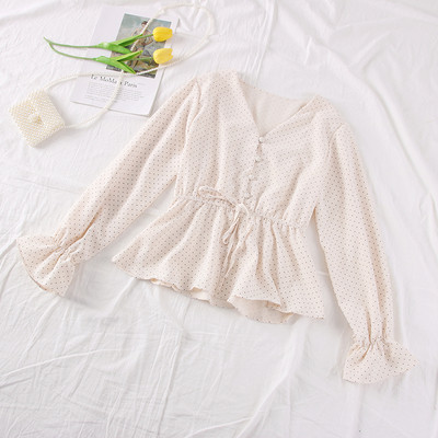 Naprakész női blúz V-nyakú pöttyökkel több színben