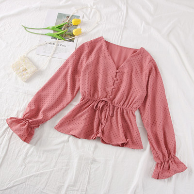 Naprakész női blúz V-nyakú pöttyökkel több színben