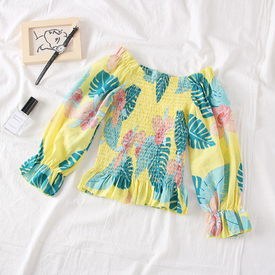 Színes női blúz csupasz váll, több színben