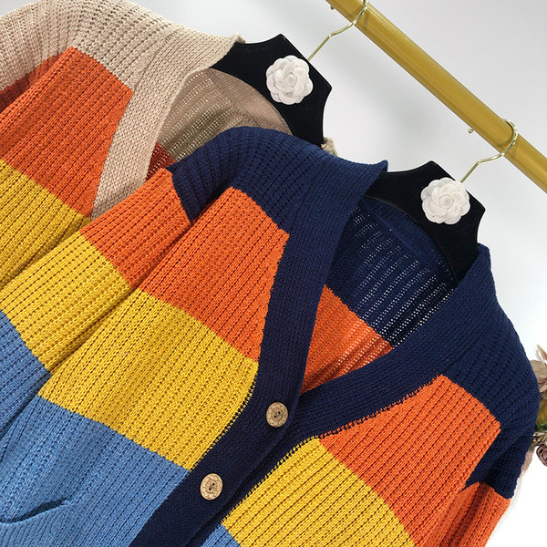 Vesta de dama cu dungi in doua culori