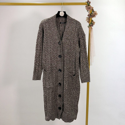 Cardigan lung cu nasturi, buzunare și decolteu adânc