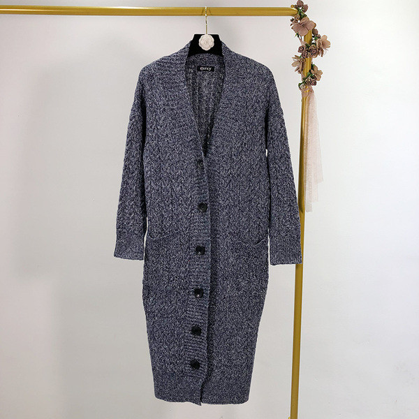 Cardigan lung cu nasturi, buzunare și decolteu adânc