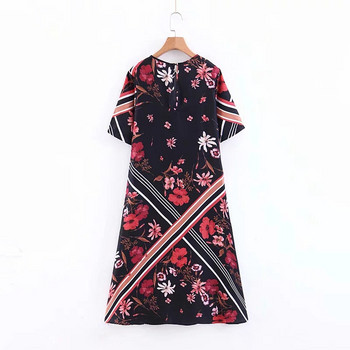 Színes mintás, rövid ujjú női ruha