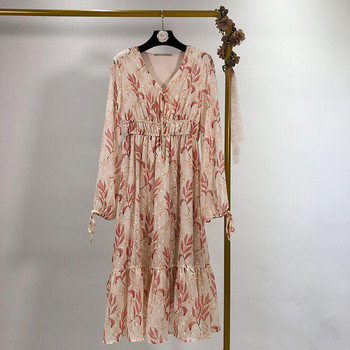 Elegáns hosszú női ruha színes mintával