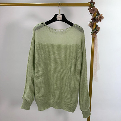 Pulover lung cu decolteu oval in trei culori