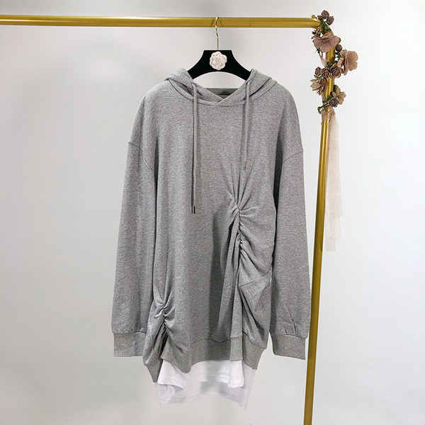 Hanorac lung si lat cu gluga in doua culori