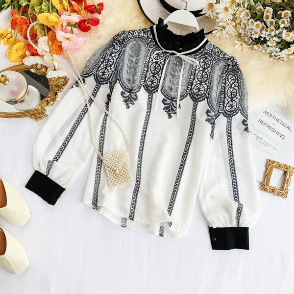 Elegáns női ing O-nyakkal és csipkével több színben