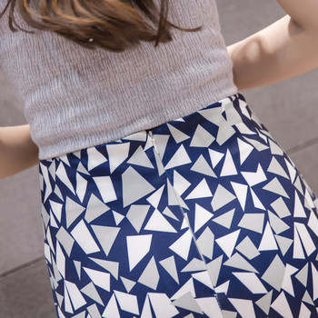 Fusta de dama moderna - model montat cu model