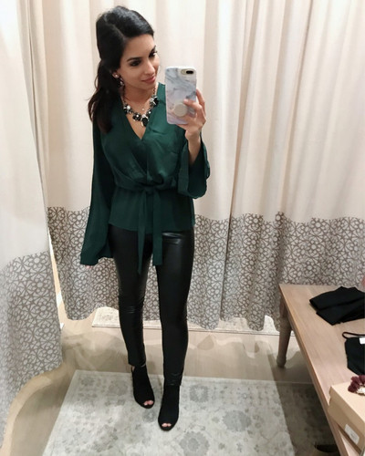 Bluză de damă modernă cu mâneci lotus în mai multe culori