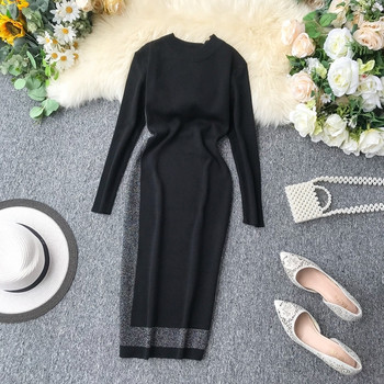 Vékony kötésből készült őszi női ruha többféle színben