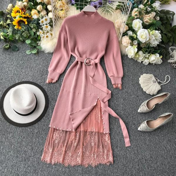 Hosszú női ruha csipkével és övvel több színben