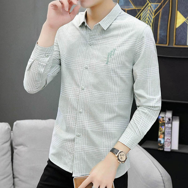 Modern férfi ing három színben, hímzéssel