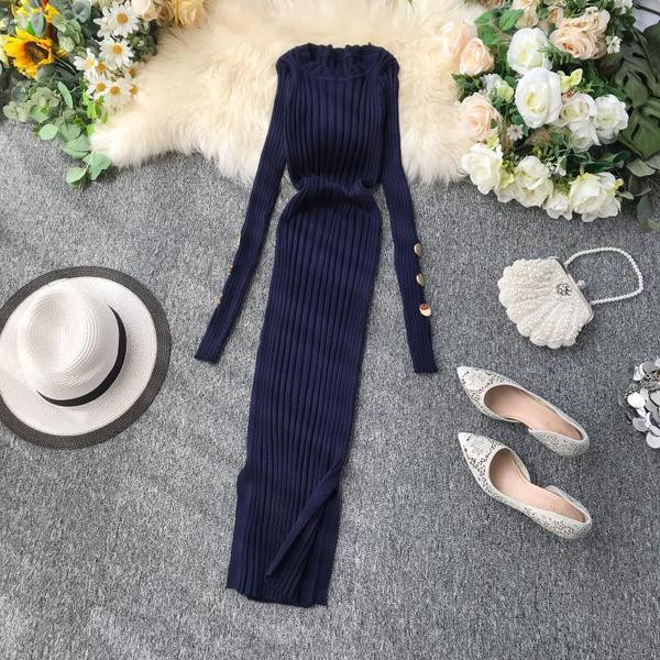 Hosszú női ruha Karcsú modell több színben gombokkal