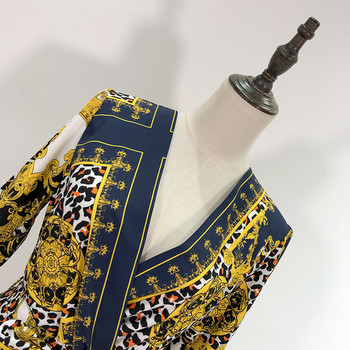 Hosszú, vágott ruha színes mintával