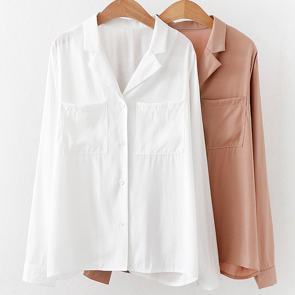 Aktuális női ing két színben, zsebekkel