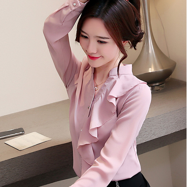 Aktuális női ing három színben V-nyakkal