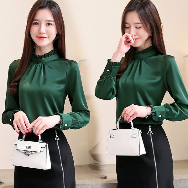 Bluză de damă actuală cu mâneci lungi - în patru culori