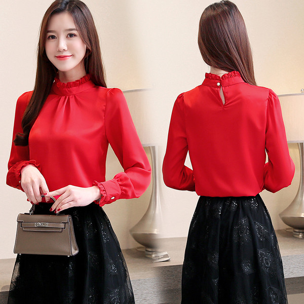 Bluză de damă actuală cu mâneci lungi - în patru culori