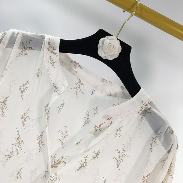 Cămașă elegantă din șifon în alb și negru