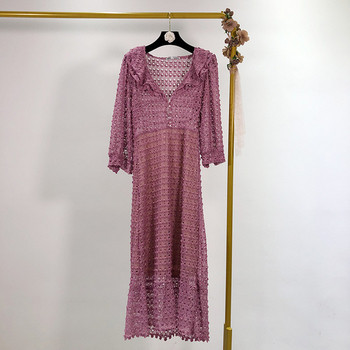 Vékony kötésből készült hosszú női ruha lila színben