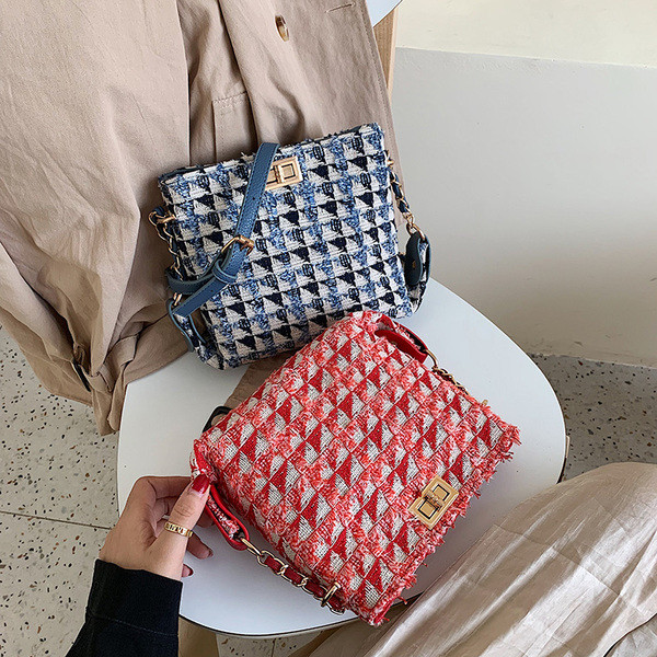 Geanta de dama moderna cu maner lung in mai multe culori