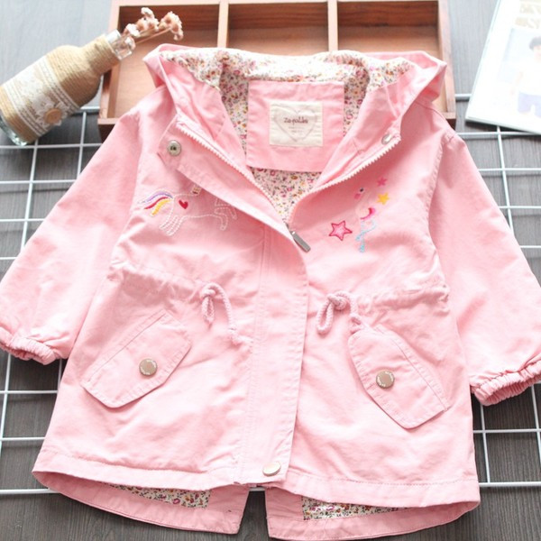 Új modell gyerekkabát lányoknak kapucnival két színben