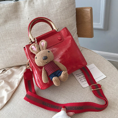 Női táska hosszú és rövid füllel + kiegészítő