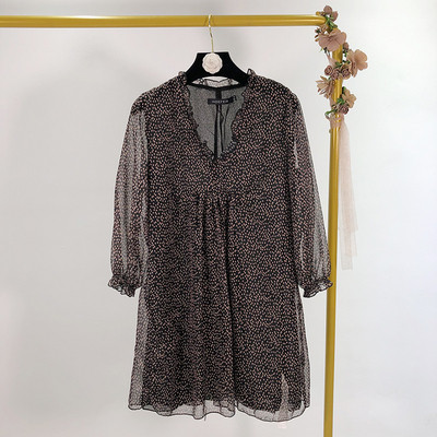 Rochie scurta din tul - model croiat, doua culori