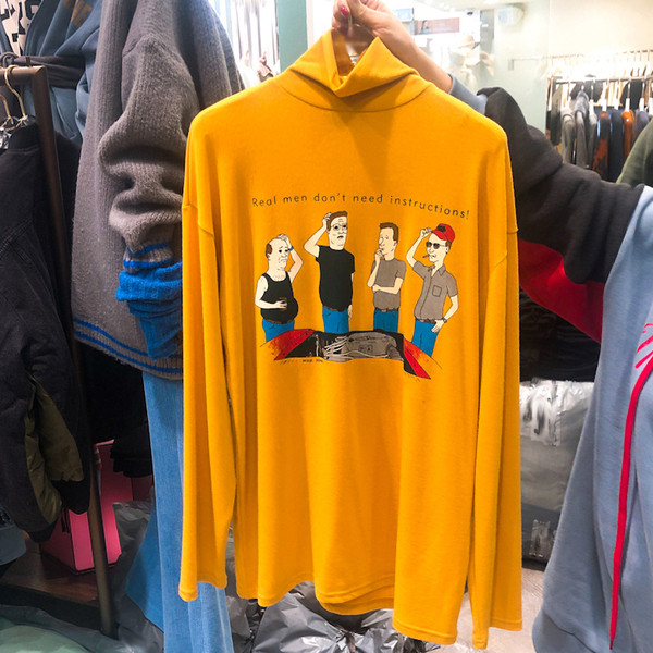 Bluza de dama cu aplicatie colorata in mai multe culori