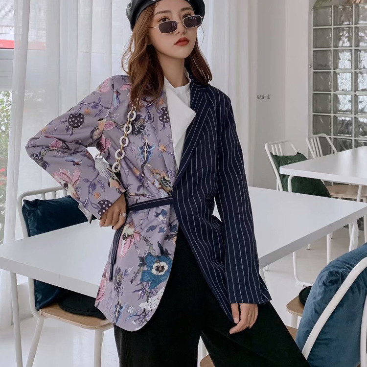 Geaca lata de dama cu model floral si dungi