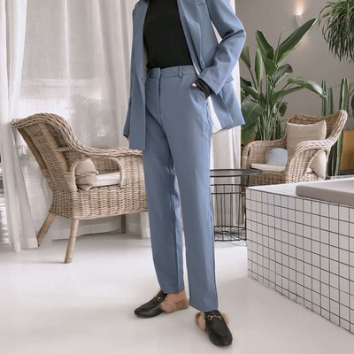 Елегантен дамски панталон в два цвята - прав модел