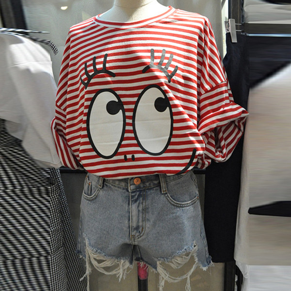 Női csíkos blúz rátéttel