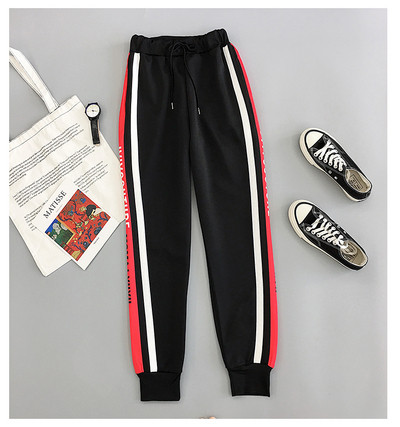 Női alkalmi nadrág fekete-fehér színben