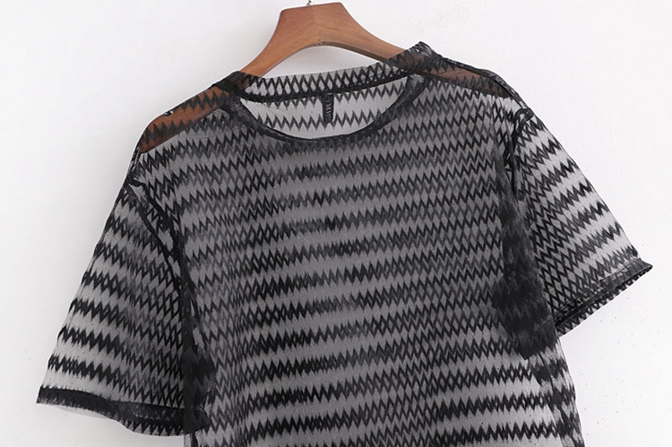 Bluză de damă din tul transparent de culoare neagră