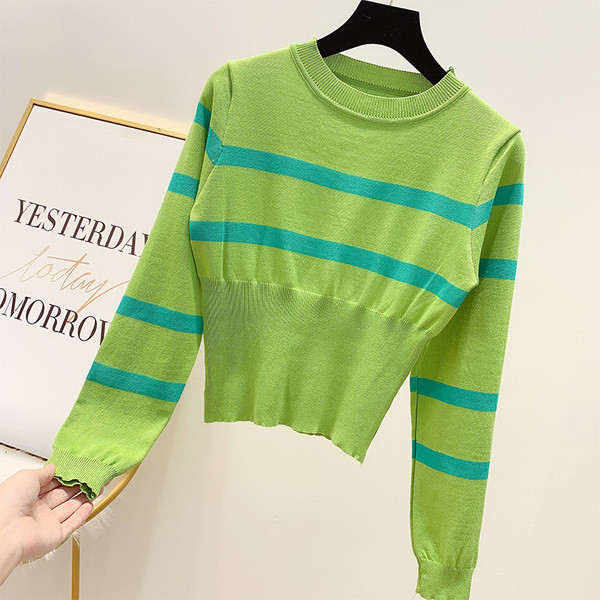 Rövid női pulóver O-nyakkal, négy színben