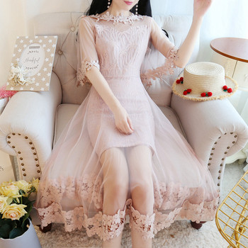 Rochie de dama croiala eleganta cu dantela in trei culori