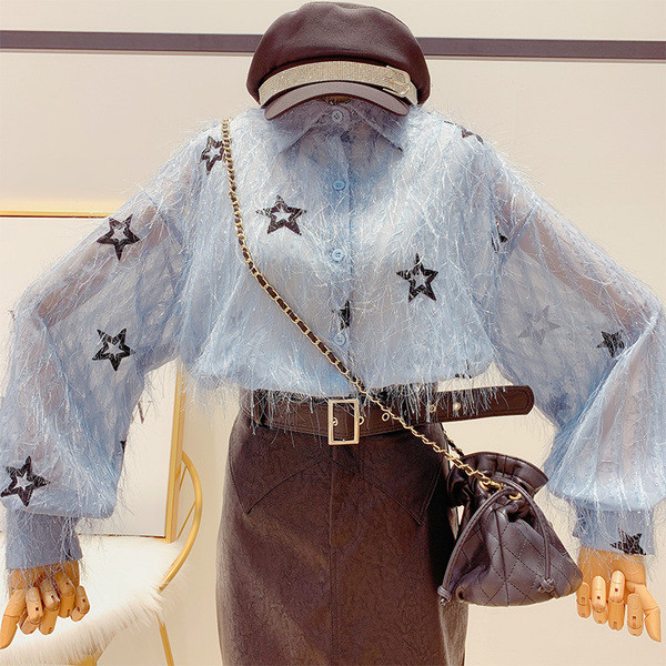 Cămașă de damă cu franjuri și aplicație în mai multe culori