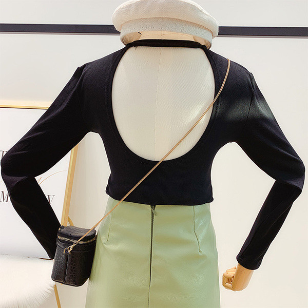 Modern női blúz csupasz háttal