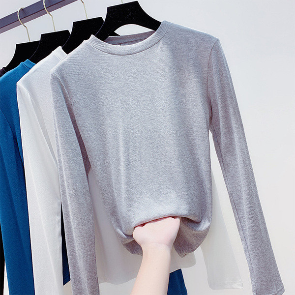 Modern női blúz csupasz háttal