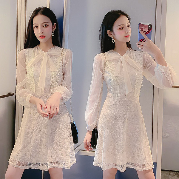 Rochie de dama actuala cu maneca lunga - model croiat