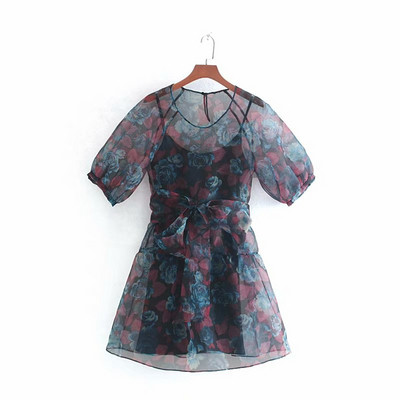 Női rövid tüll ruha virágmintával