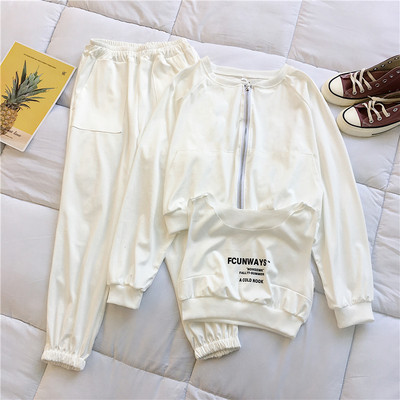 Set zilnic pentru femei din trei părți în trei culori