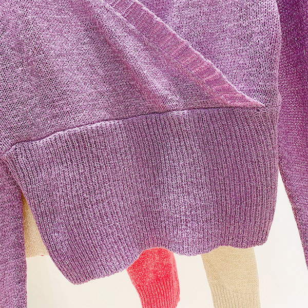 Női pulóver V-nyakkal több színben