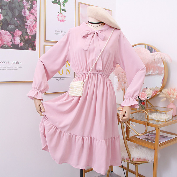 Stílusos női ruha nyakkendővel - többféle színben