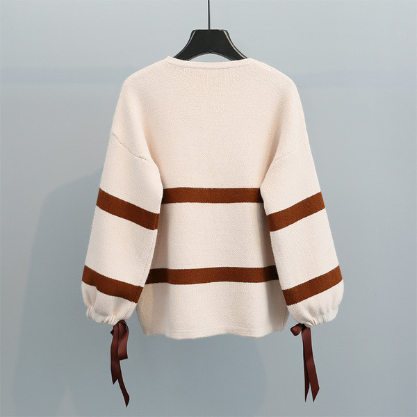 Női téli csíkos pulóver három színben