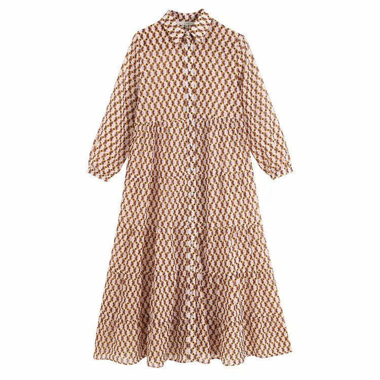 Rochie moderna lunga din tul cu nasturi