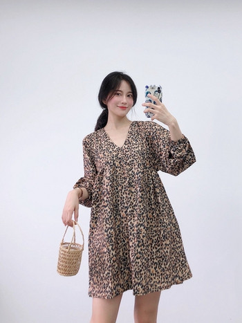 Rochie scurtă casual cu model animal