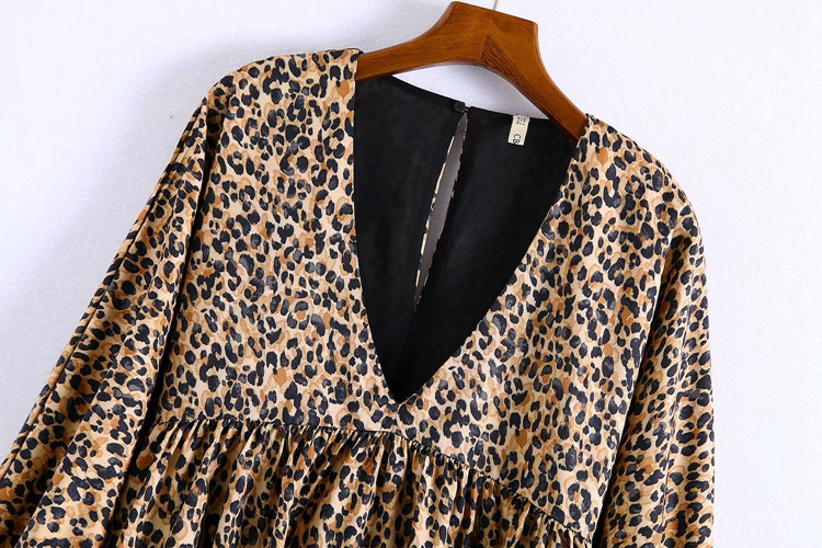 Rochie scurtă casual cu model animal