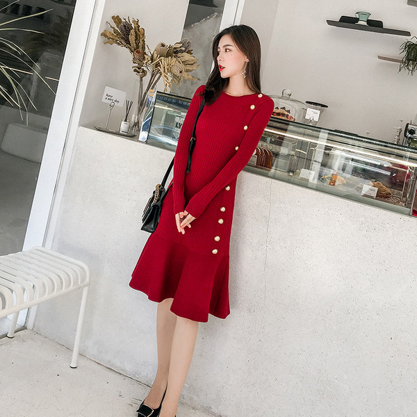 Rochie de dama eleganta - model croiat in negru si rosu